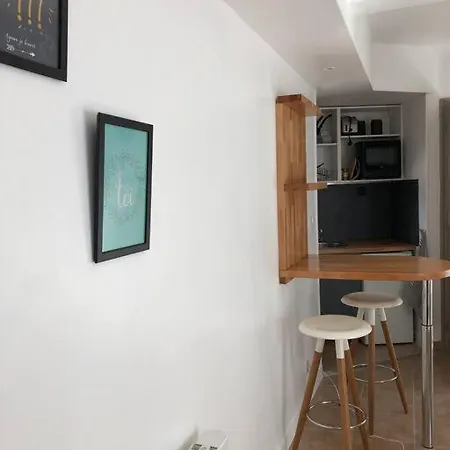 Apartman Studio Proche Avignon *
